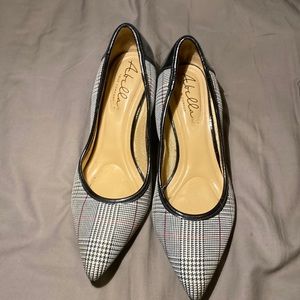 Abella "Alice" Black & White Plaid Heels True Comfort Size: 6.5